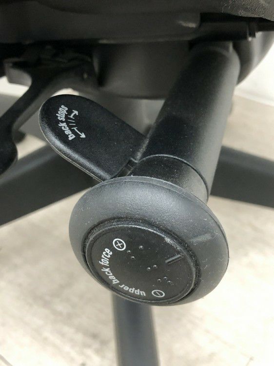 スチールケースリープ（Leap）シリーズ 可動肘付リープV2チェア 商品画像22