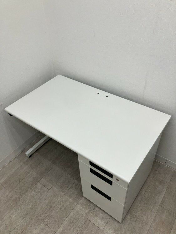 プラスフラットラインシリーズ 1200片袖デスク 商品画像6