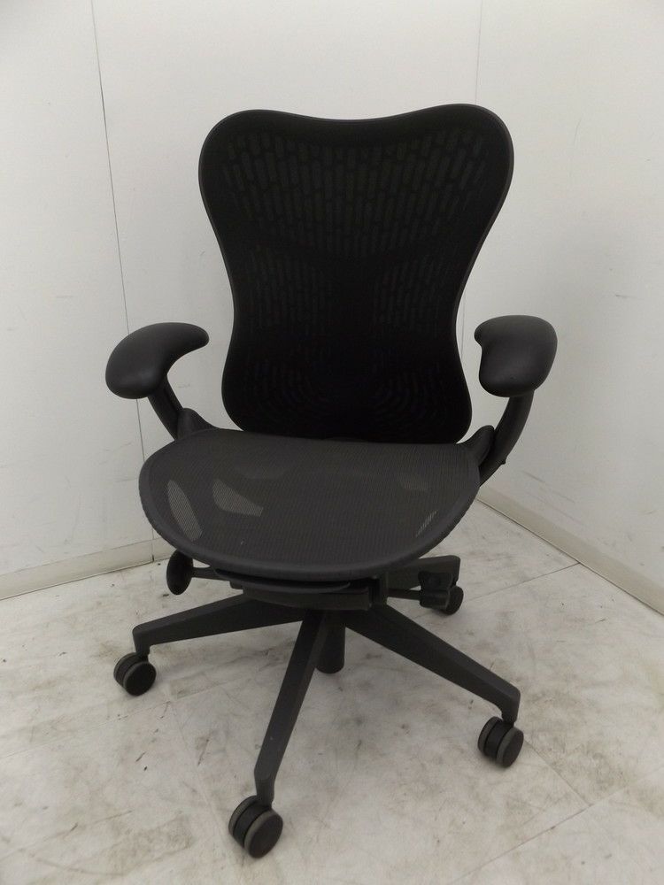 HermanMiller（ハーマンミラー）Mirra 2 Chairs（ミラ2チェア） ミラ2チェア 商品画像1