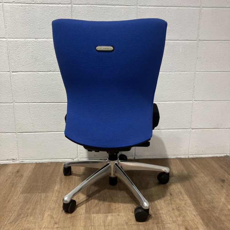 オカムラフィーゴチェア 商品画像5