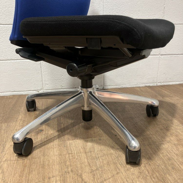 オカムラフィーゴチェア 商品画像9