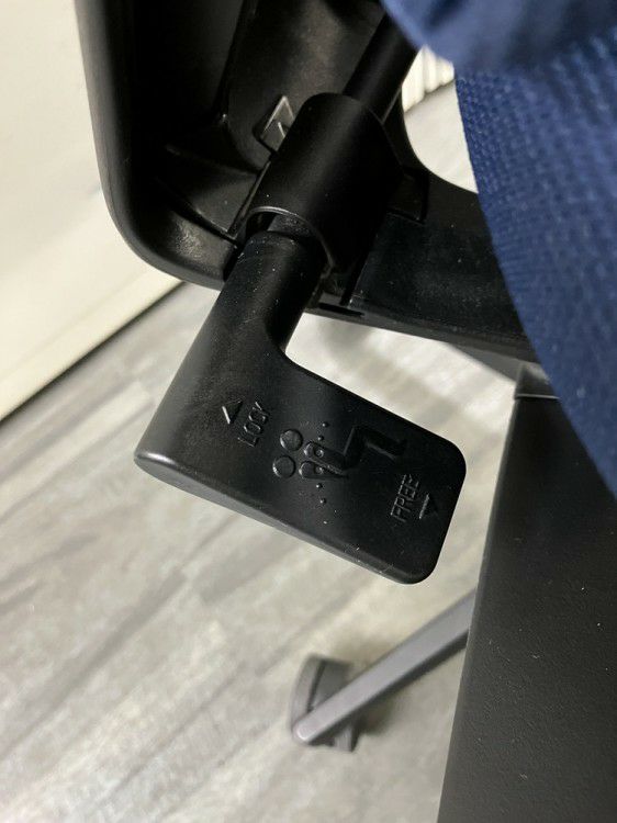 イトーキfulgo(フルゴ)チェア 可動肘付フルゴチェア 商品画像13