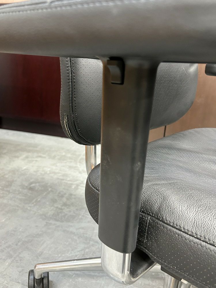 Vitra（ヴィトラ）肘付ヘッドラインチェア 商品画像10