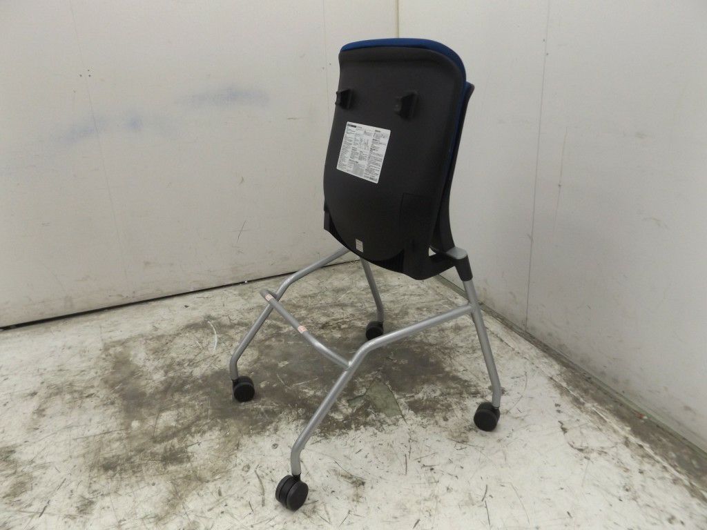 コクヨオルディナシリーズ ネスティングチェア 商品画像8