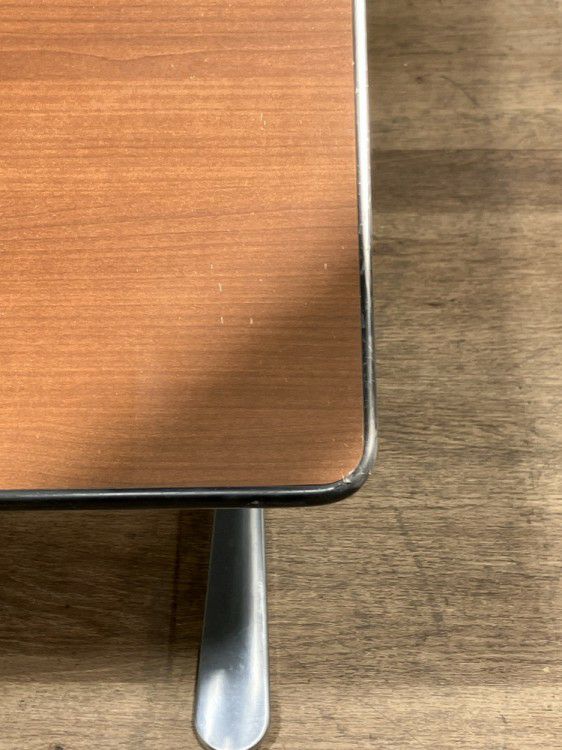 オカムラインターレイスシリーズ ミーティングテーブル 商品画像2