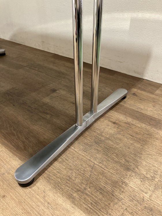 オカムラインターレイスシリーズ ミーティングテーブル 商品画像5