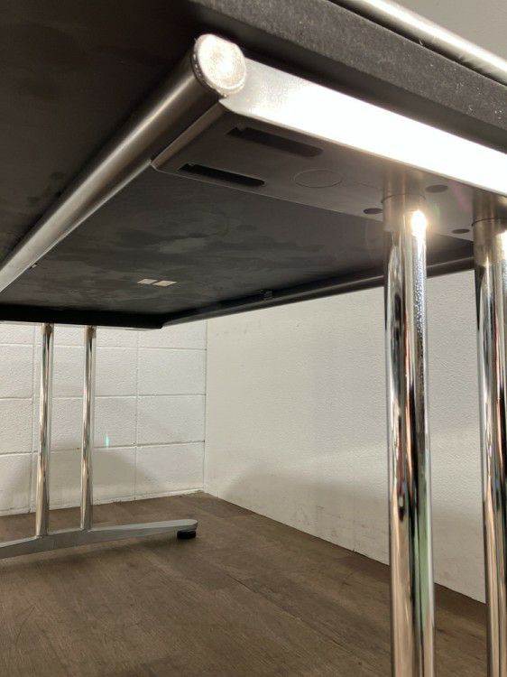 オカムラインターレイスシリーズ ミーティングテーブル 商品画像6