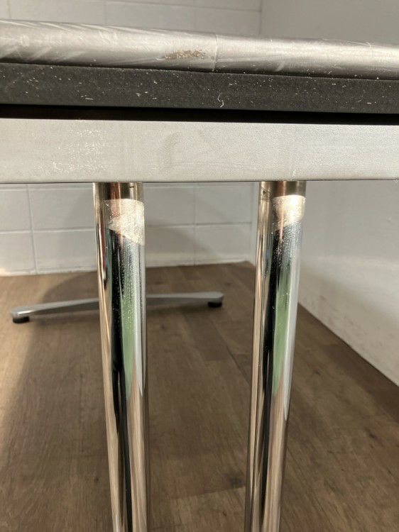 オカムラインターレイスシリーズ ミーティングテーブル 商品画像11