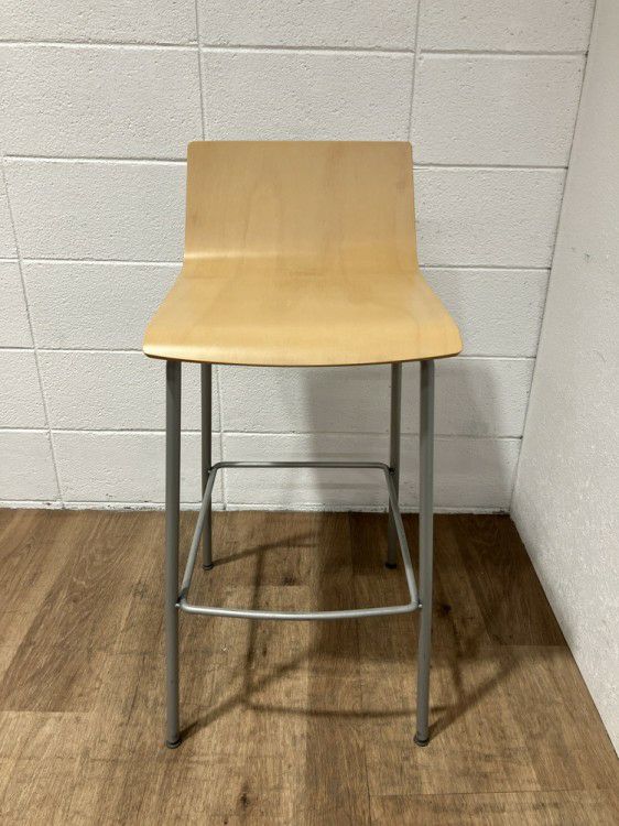 オカムラアルトカフェシリーズ ハイテーブル+チェア5点セット 商品画像9