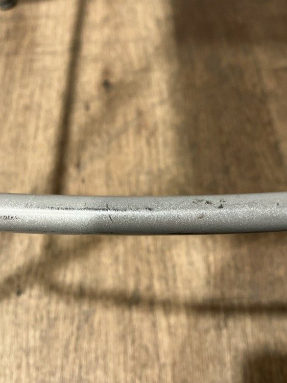 オカムラアルトカフェシリーズ ハイテーブル+チェア5点セット 商品画像17