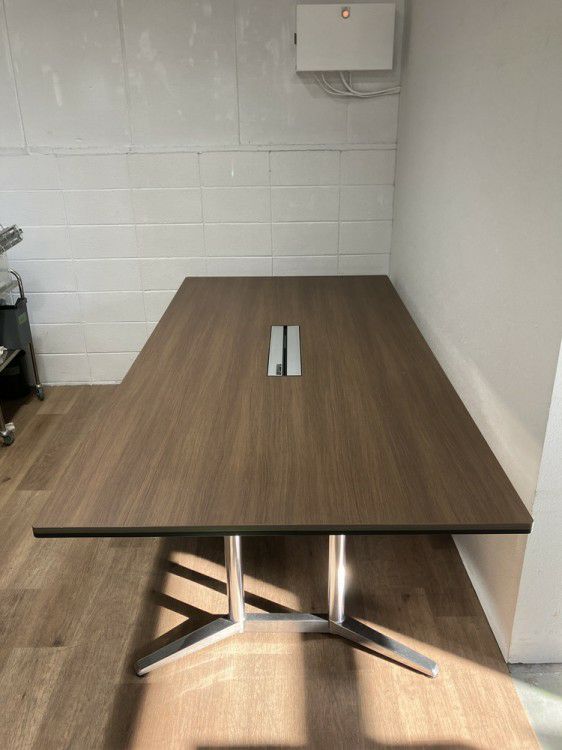 オカムララティオ2シリーズ 2400ミーティングテーブル 商品画像4