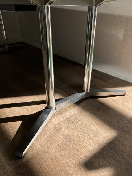 オカムララティオ2シリーズ 2400ミーティングテーブル 商品画像10