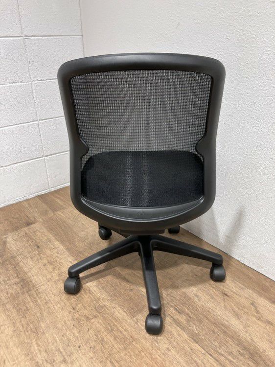 ウチダ（内田洋行）エニーザ（Anyza）チェア エニーザチェア 商品画像6