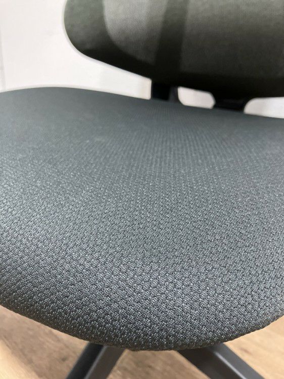 ウチダ（内田洋行）リーフレクシリーズ リーフレクチェア 商品画像3