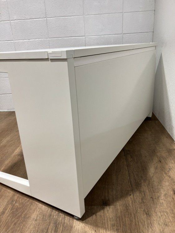 オカムラADVANCE（アドバンス）シリーズ 1400平デスク 商品画像9