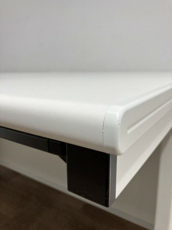 プラスフラットラインシリーズ 1200平デスク 商品画像2