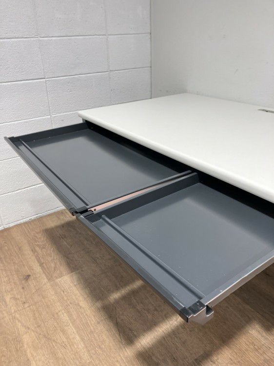 プラスフラットラインシリーズ 1200平デスク 商品画像5