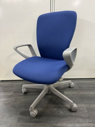 SITGO ポータブルチェア　(新品未使用・箱あり) つながるハイバックポケットコイル座椅子(ロダトール BL) | ニトリ