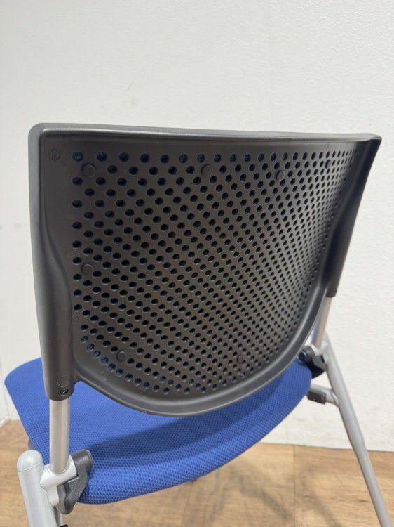 オカムラプロスタックシリーズ ネスティングチェア 商品画像6