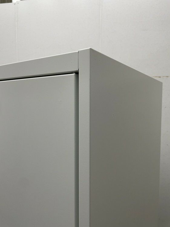 オカムラFZタイプシリーズ 3人用ロッカー 商品画像5