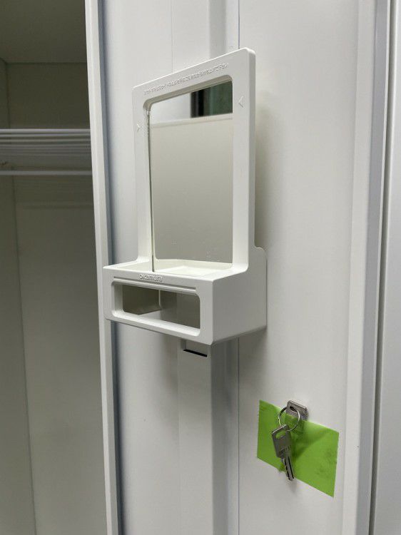 オカムラFZタイプシリーズ 3人用ロッカー 商品画像11