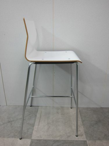 オカムラAlt Piazza(アルトピアッツァ)シリーズ スイープチェア 商品画像7