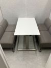 イトーキLight Boothシリーズ（ブース本体） セミクローズ型ミーティングブースセット 商品画像4