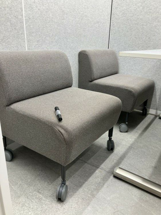 イトーキLight Boothシリーズ（ブース本体） セミクローズ型ミーティングブースセット 商品画像8