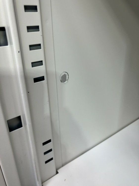 イトーキシンラインシリーズ 3扉引違い・3段ラテラル上下書庫 商品画像10