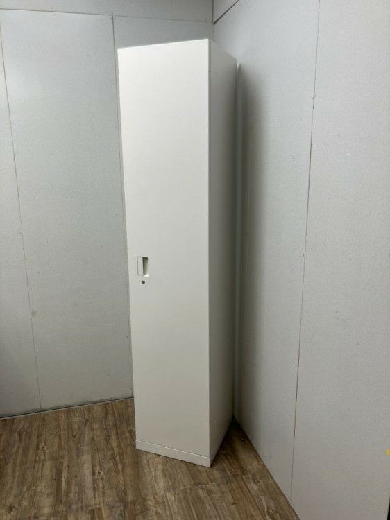 イトーキeSキャビネット(エスキャビネット)シリーズ 壁面片開き書庫 商品画像1