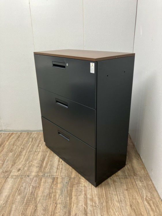 コクヨEDIA(エディア)シリーズ 天板付3段ラテラル書庫 商品画像2