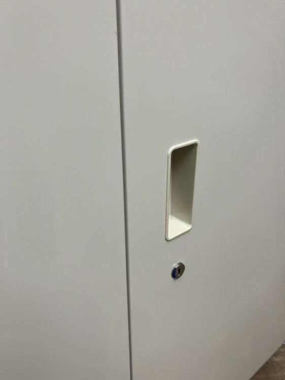 イトーキシンラインシリーズ 両開き書庫 商品画像9