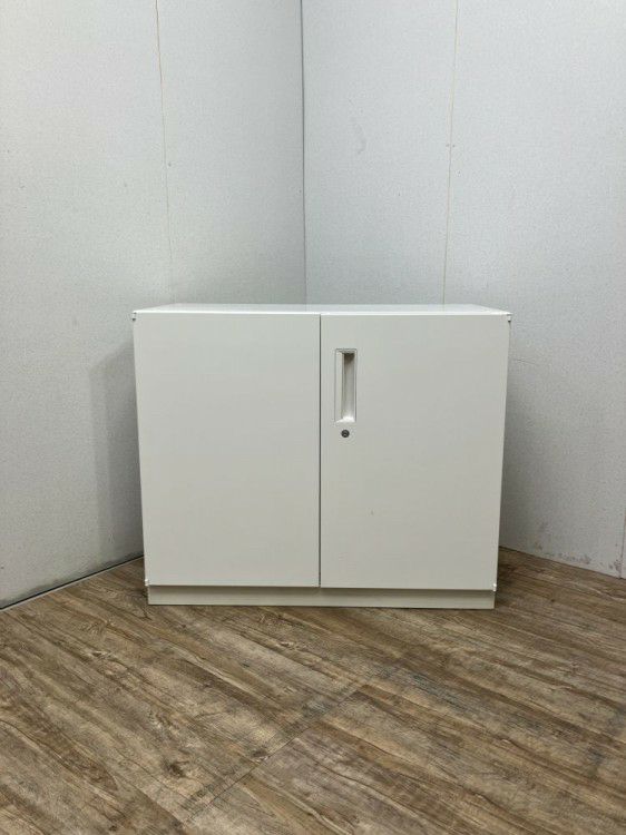 トヨスチール両開き書庫 商品画像1