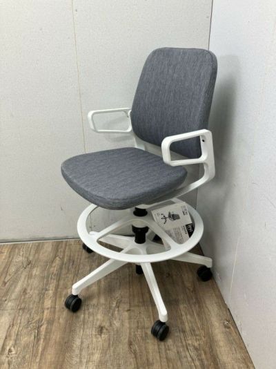 イトーキlevi(レヴィチェア)シリーズ 固定肘付レヴィハイポジションチェア 商品画像1