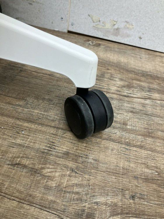 イトーキlevi(レヴィチェア)シリーズ 固定肘付レヴィハイポジションチェア 商品画像6