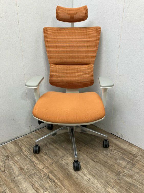 エルゴヒューマン可動肘付フィットチェア 商品画像2