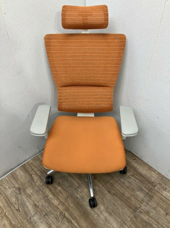 エルゴヒューマン可動肘付フィットチェア 商品画像3