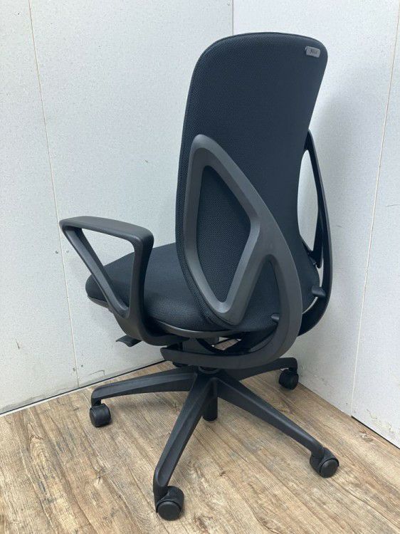 INABA/イナバyera(イエラ)チェア 肘付イエラチェア 商品画像9