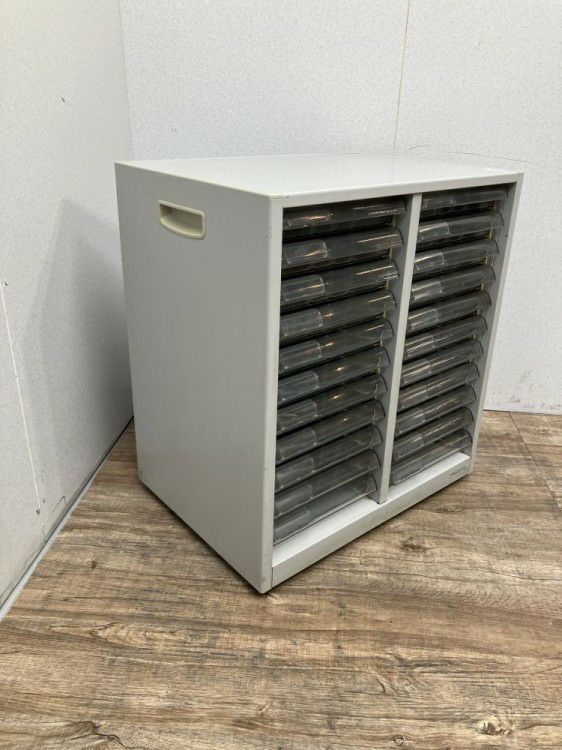 オカムラキャスター付A4クリアケース書庫 商品画像3