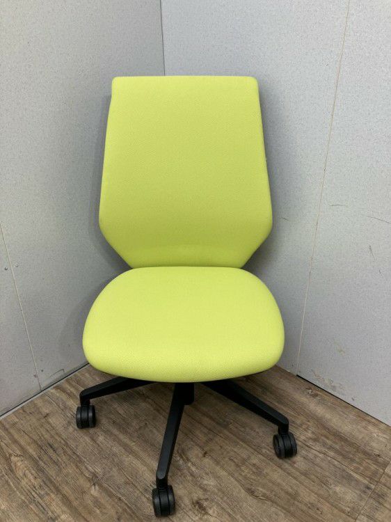 トヨスチールYCチェア 商品画像3