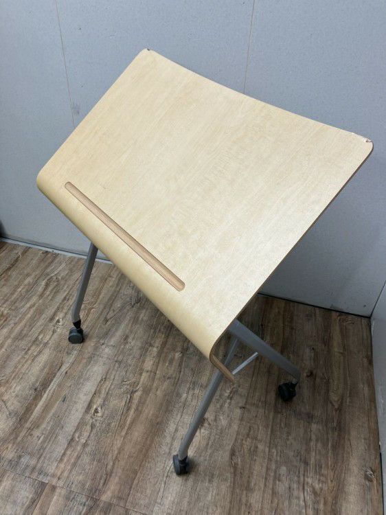 イトーキプリエ2シリーズ 750パーソナルデスク 商品画像3