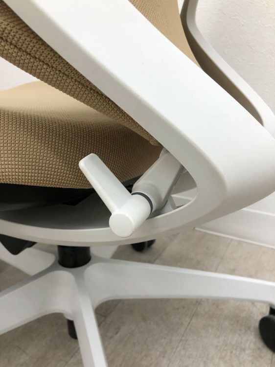 コクヨDuora(デュオラ)チェア 可動肘付デュオラチェア 商品画像16