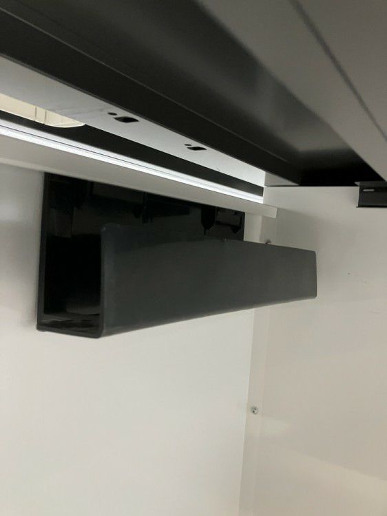 オカムラADVANCE（アドバンス）シリーズ 1000片袖デスク 商品画像18