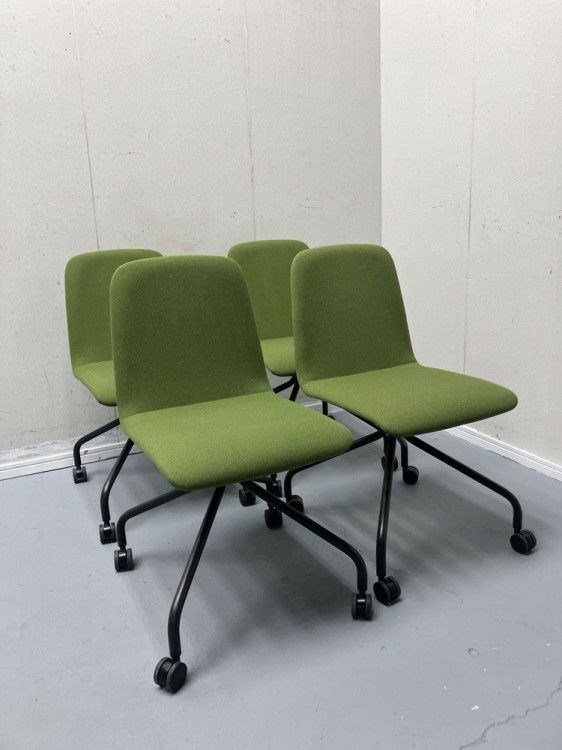 イトーキknot Work(ノットワーク)シリーズ ミーティングチェア4脚セット 商品画像1