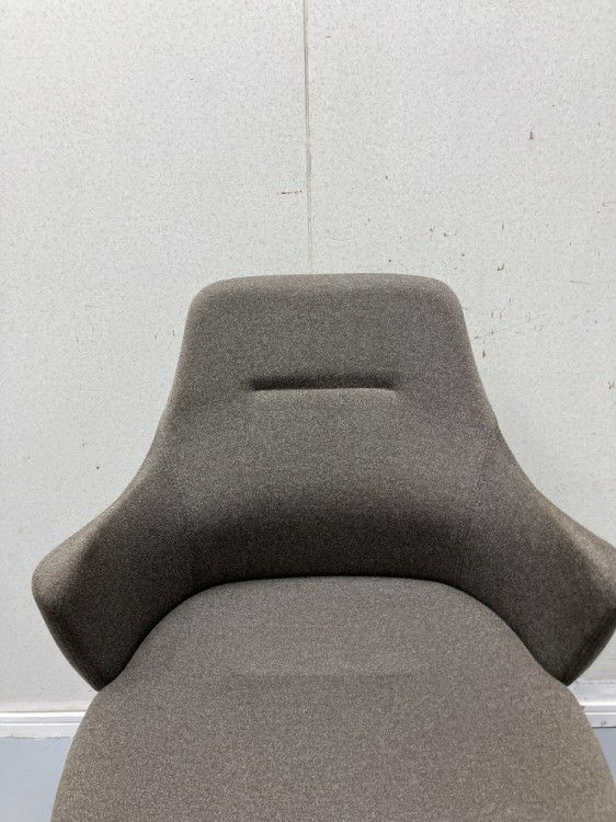 オカムラライブス　ワークチェアシリーズ ミーティングチェア 商品画像5