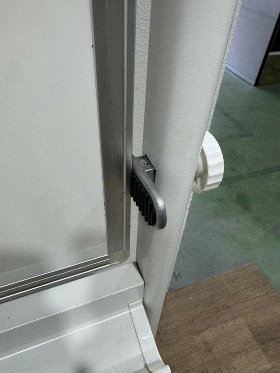 イトーキ脚付ホワイトボード 商品画像7