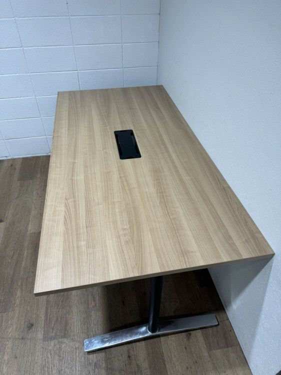 コクヨビエナ（VIENA）シリーズ ミーティングテーブル 商品画像2