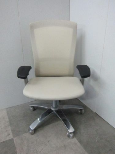 Knoll（ノール）可動肘付きライフチェア 商品画像2