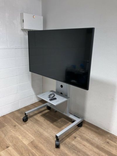 65V型液晶テレビ+スタンドセット 商品画像1