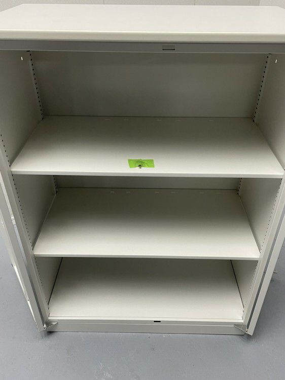 イトーキシンラインシリーズ 両開き書庫 商品画像9